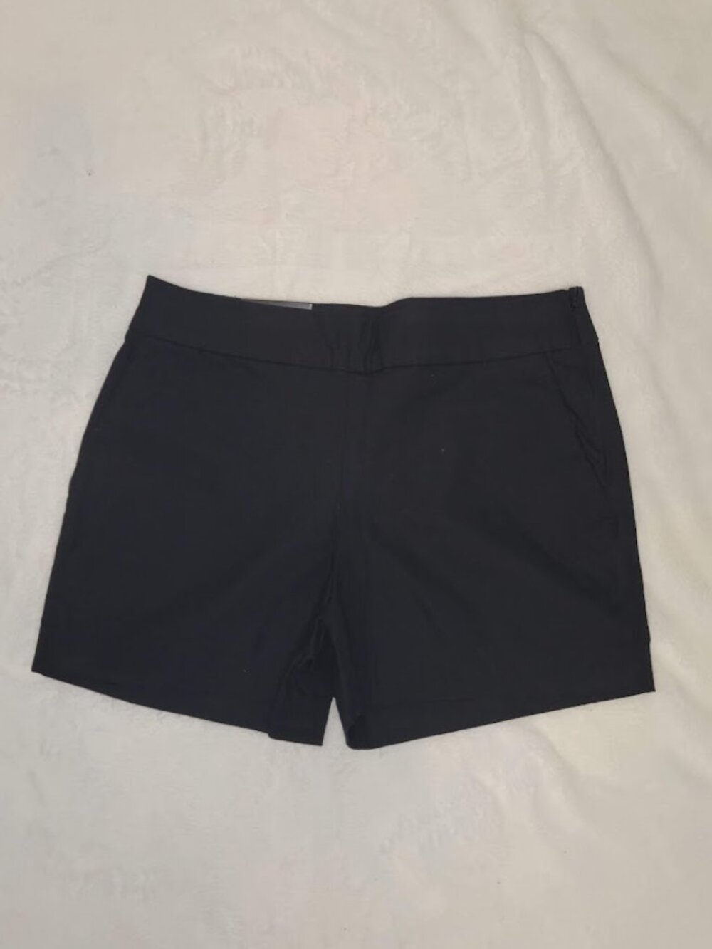 Banana Republic Factory Black Tailored Stretch Shorts Size 4 NWT